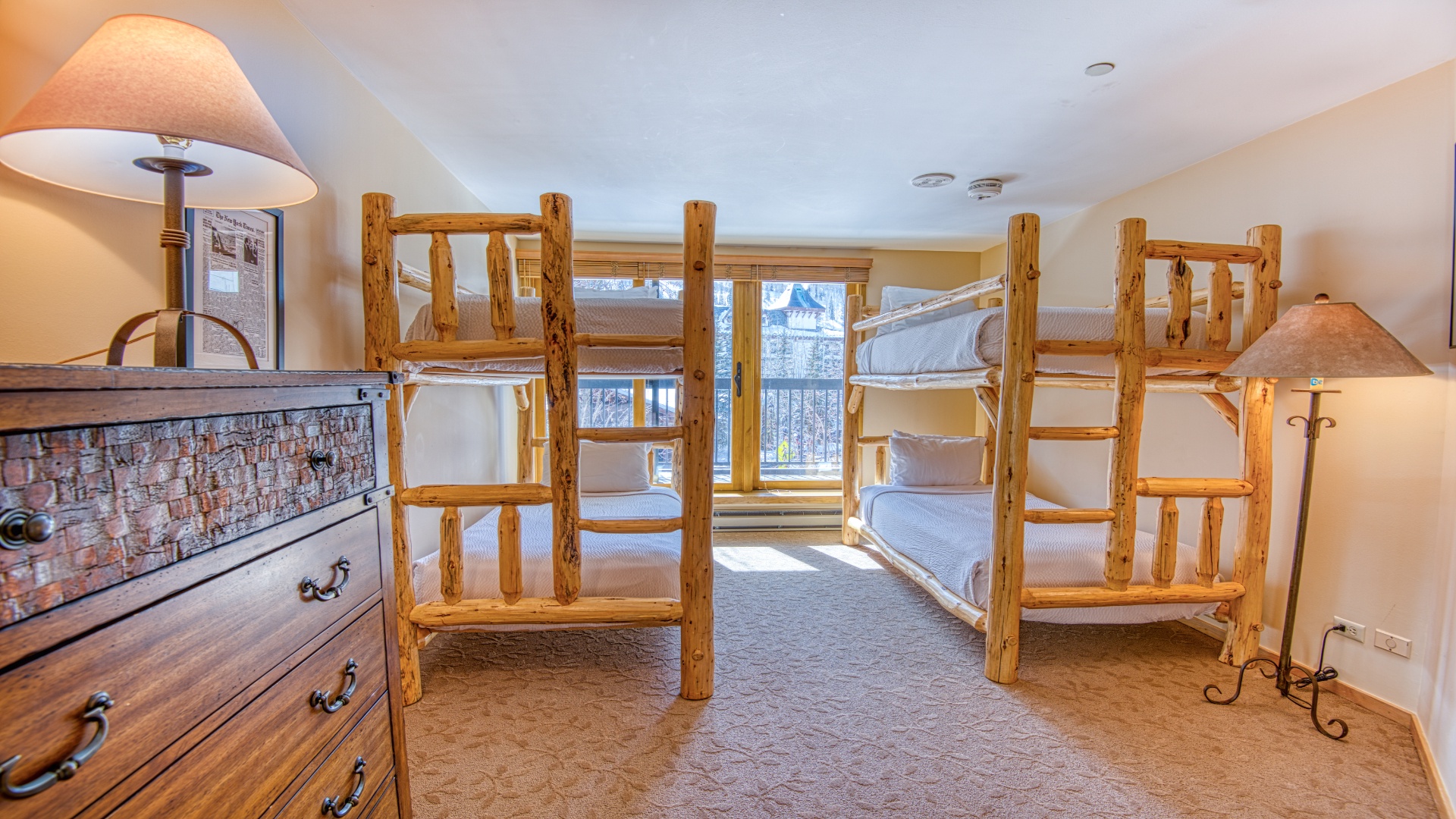 vailspa-206_8169-bunks_50829709483_o