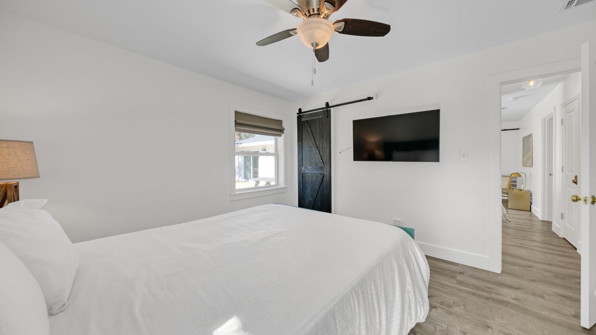 The 4th bedroom offers a queen bed with large flat screen TV!