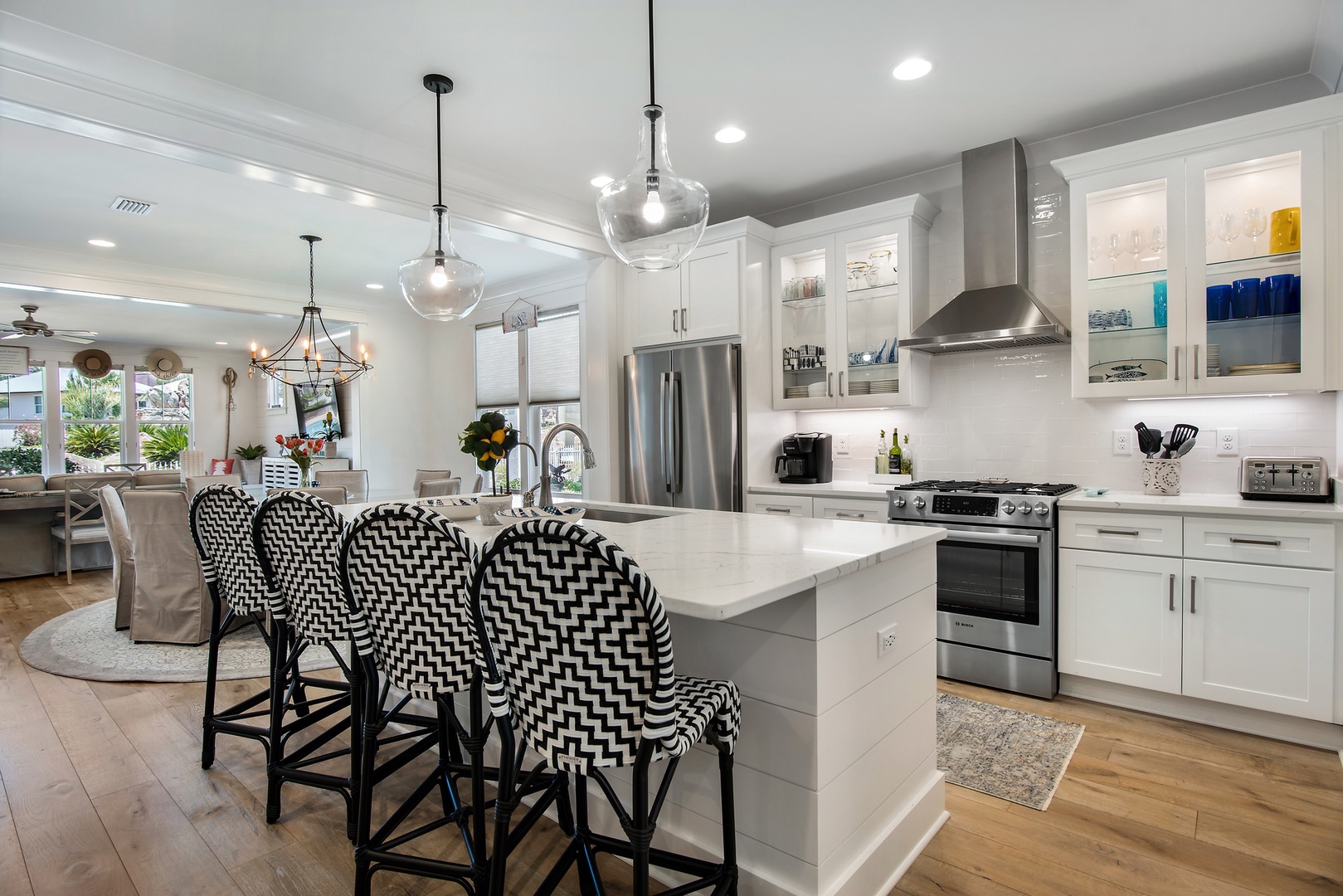 The chef in the family will enjoy being part of the conversation with this open plan kitchen!