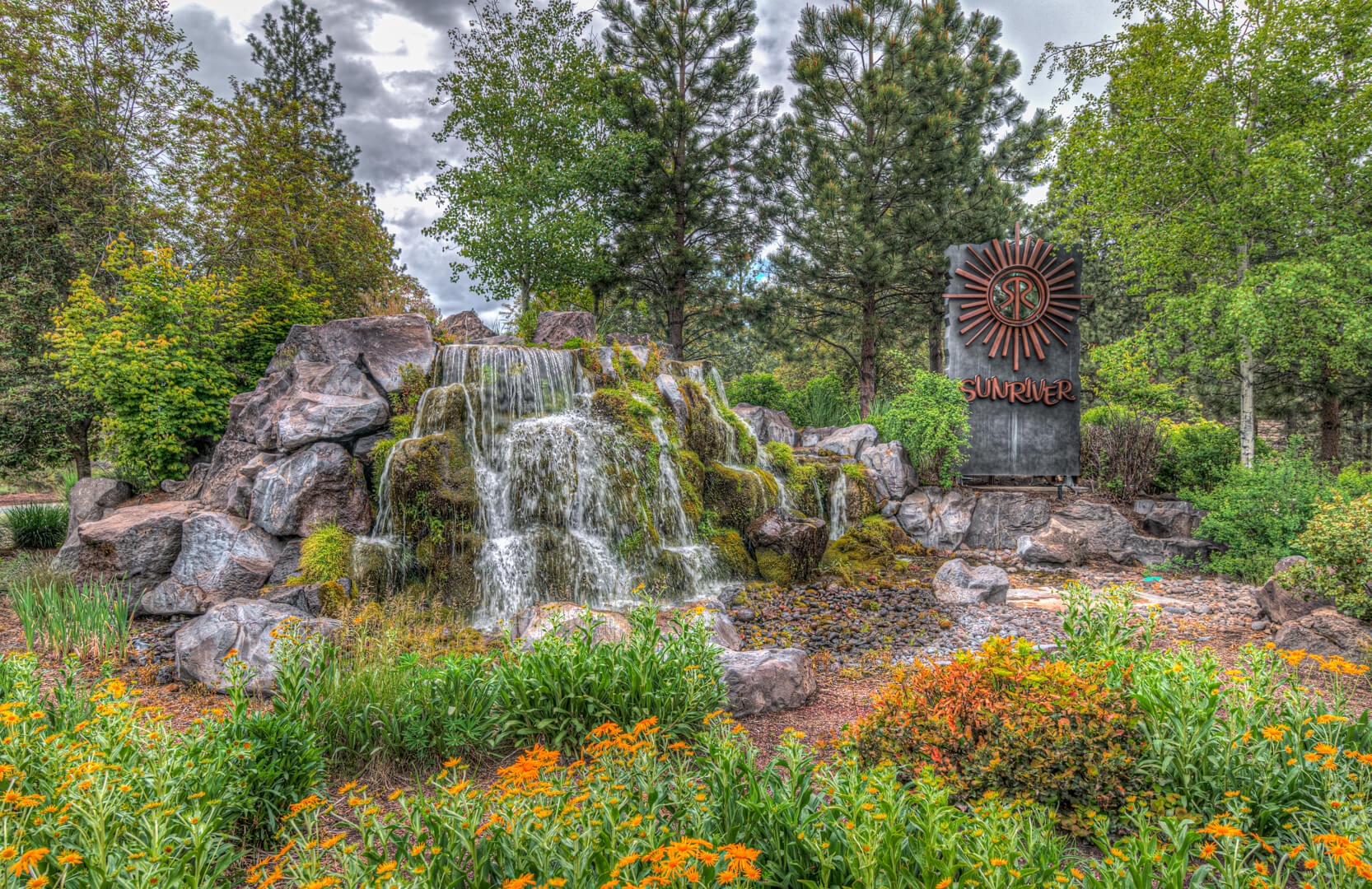Sunriver - roundabout - entry