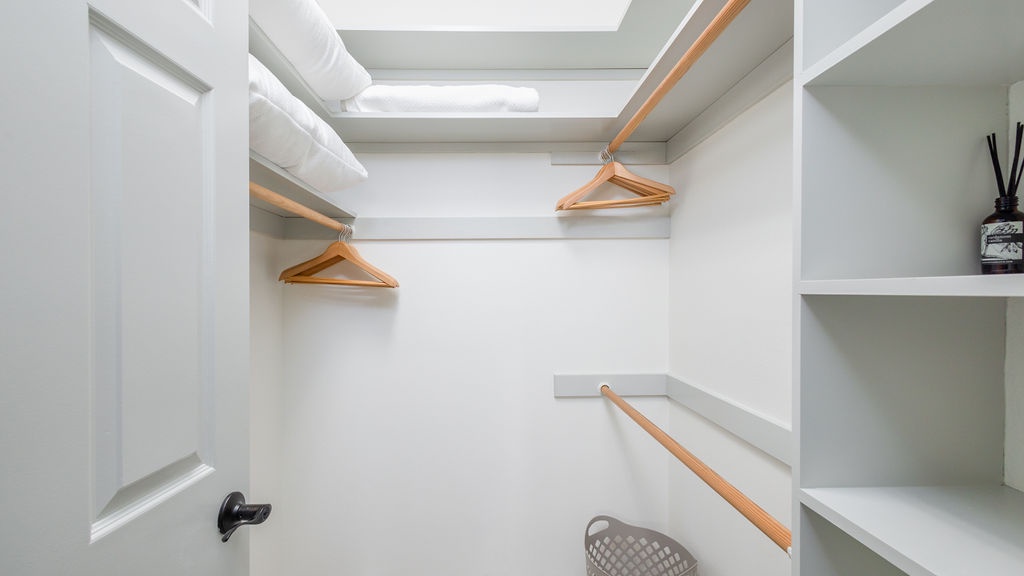Walk in closet