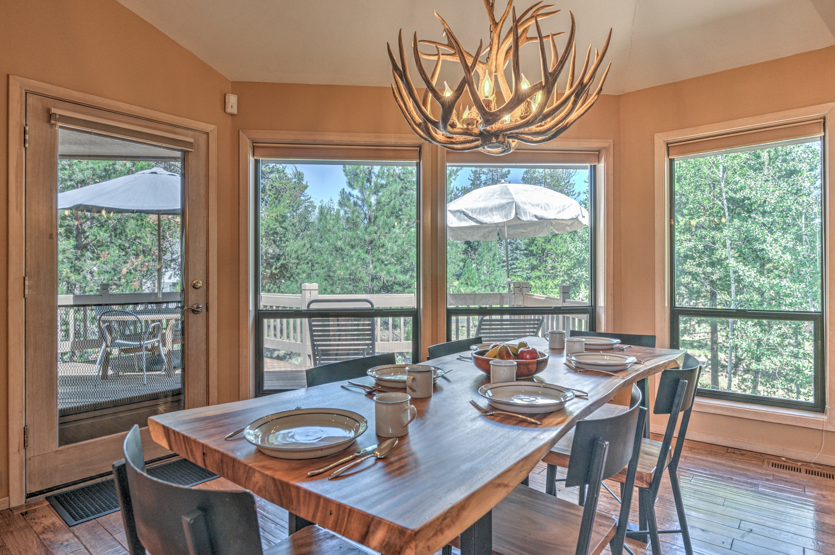 Dining room with Exterior views of the back porch