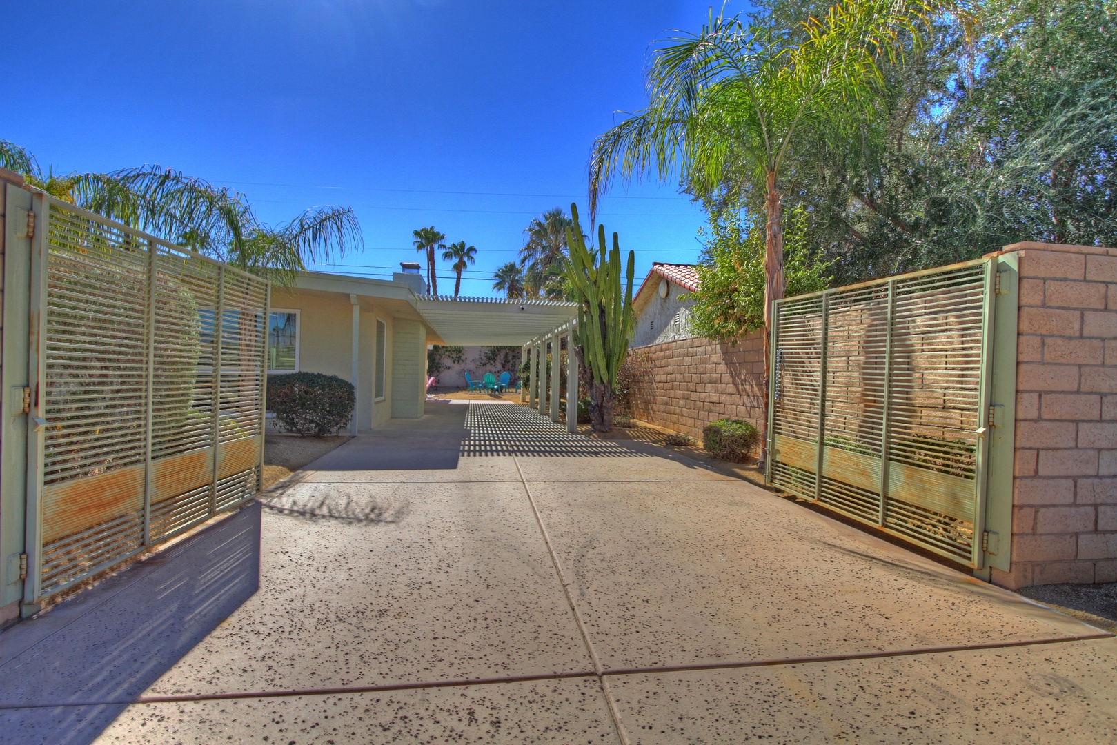 Carport