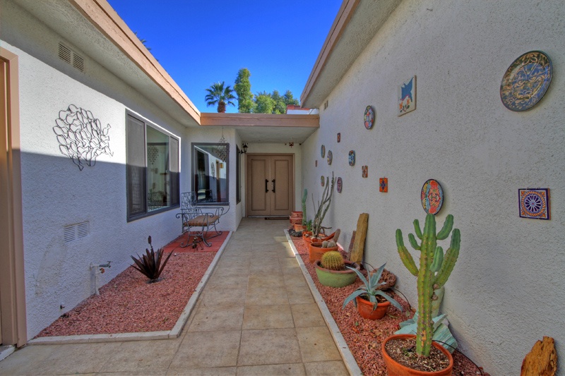 Entry Courtyard