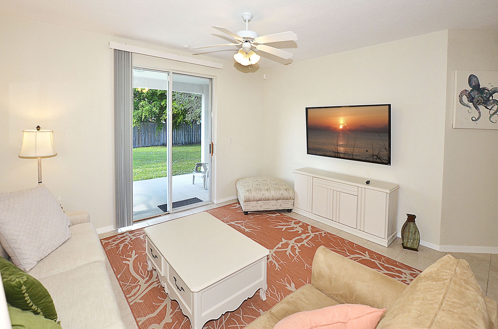 Living Room with flat screen TV