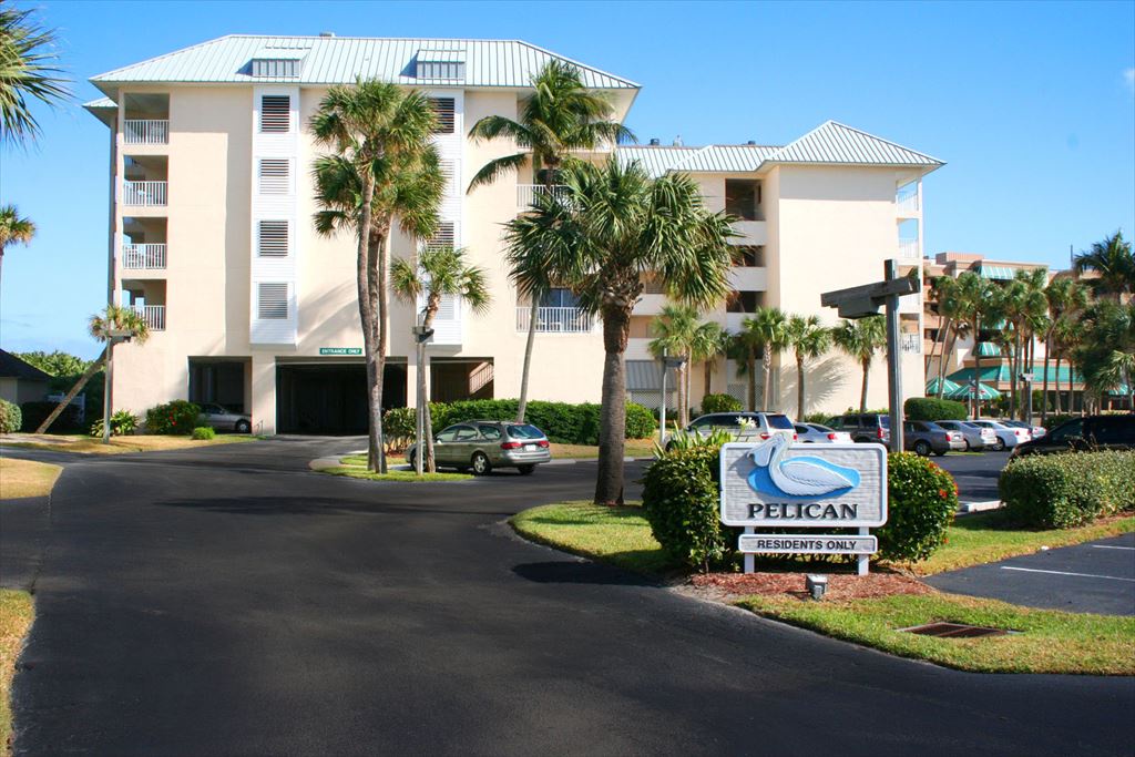 Pelican Condominium Entrance