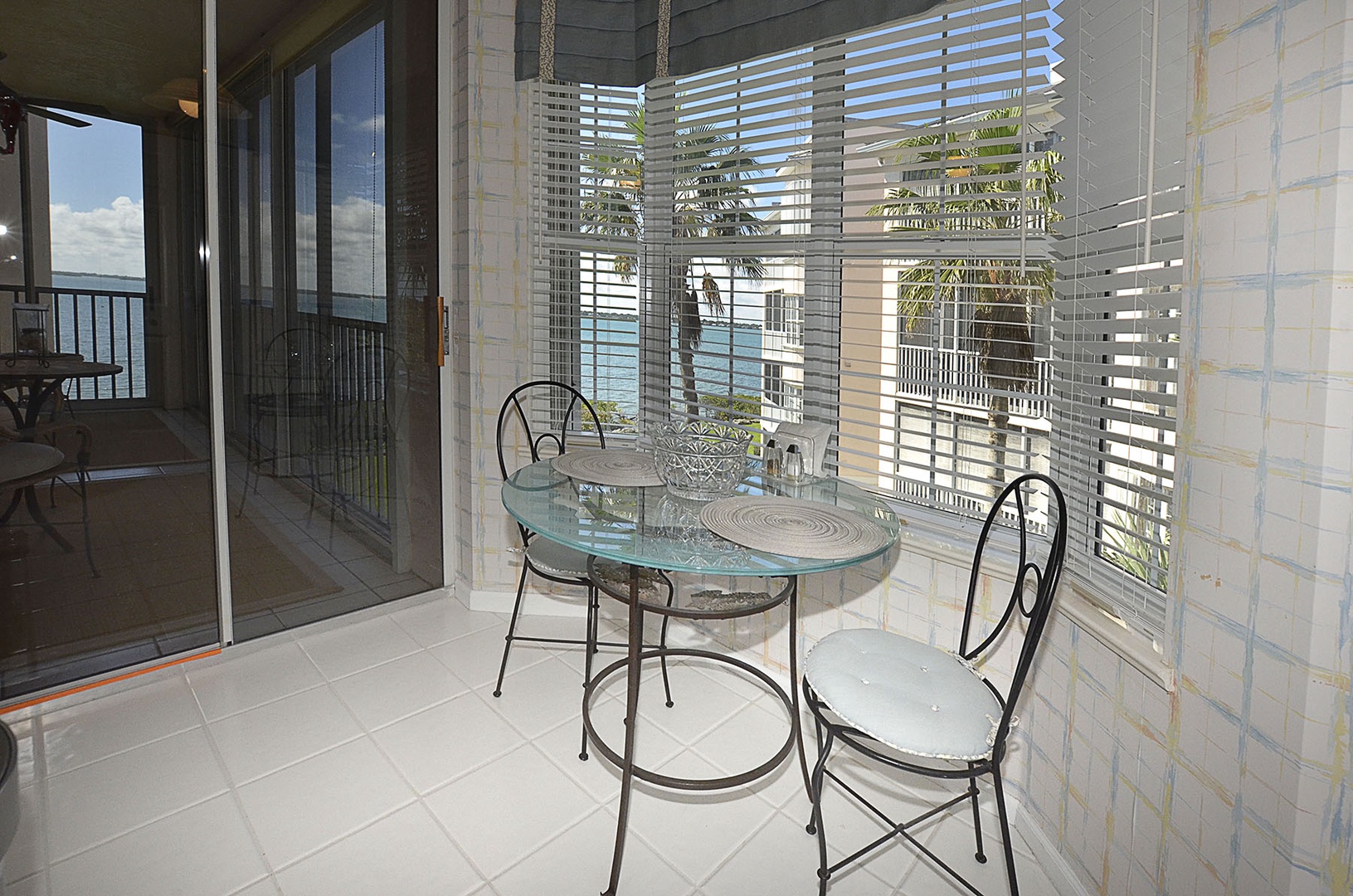Kitchen Breakfast Nook