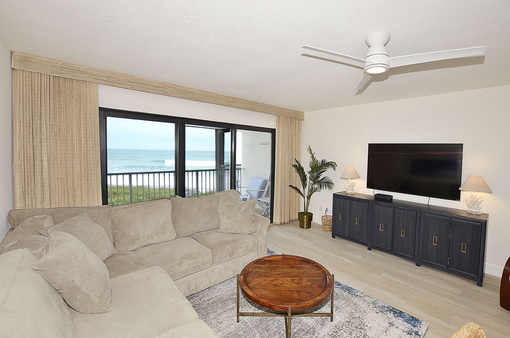 Living Room with direct Balcony access