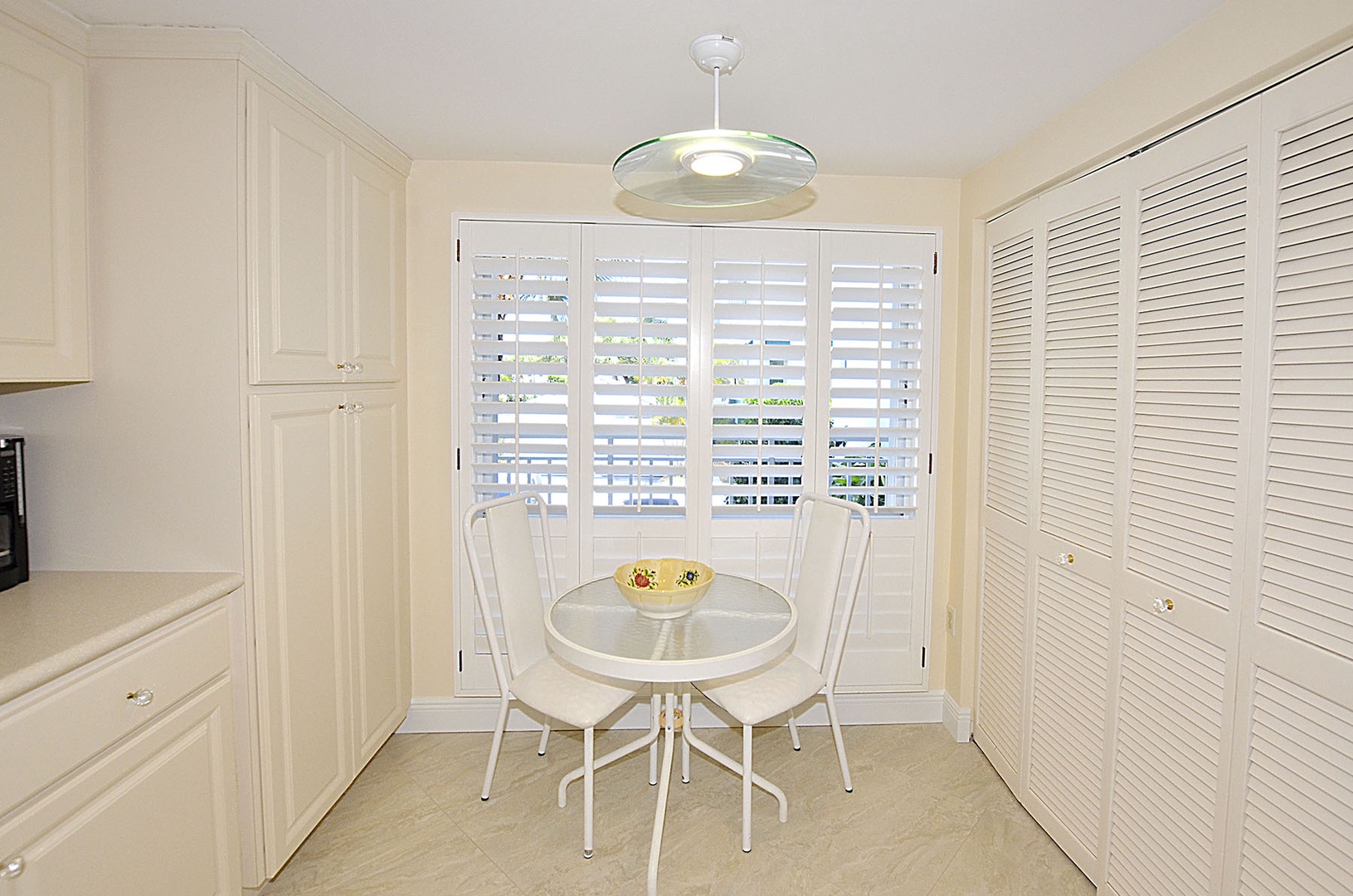 Breakfast Nook in Kitchen