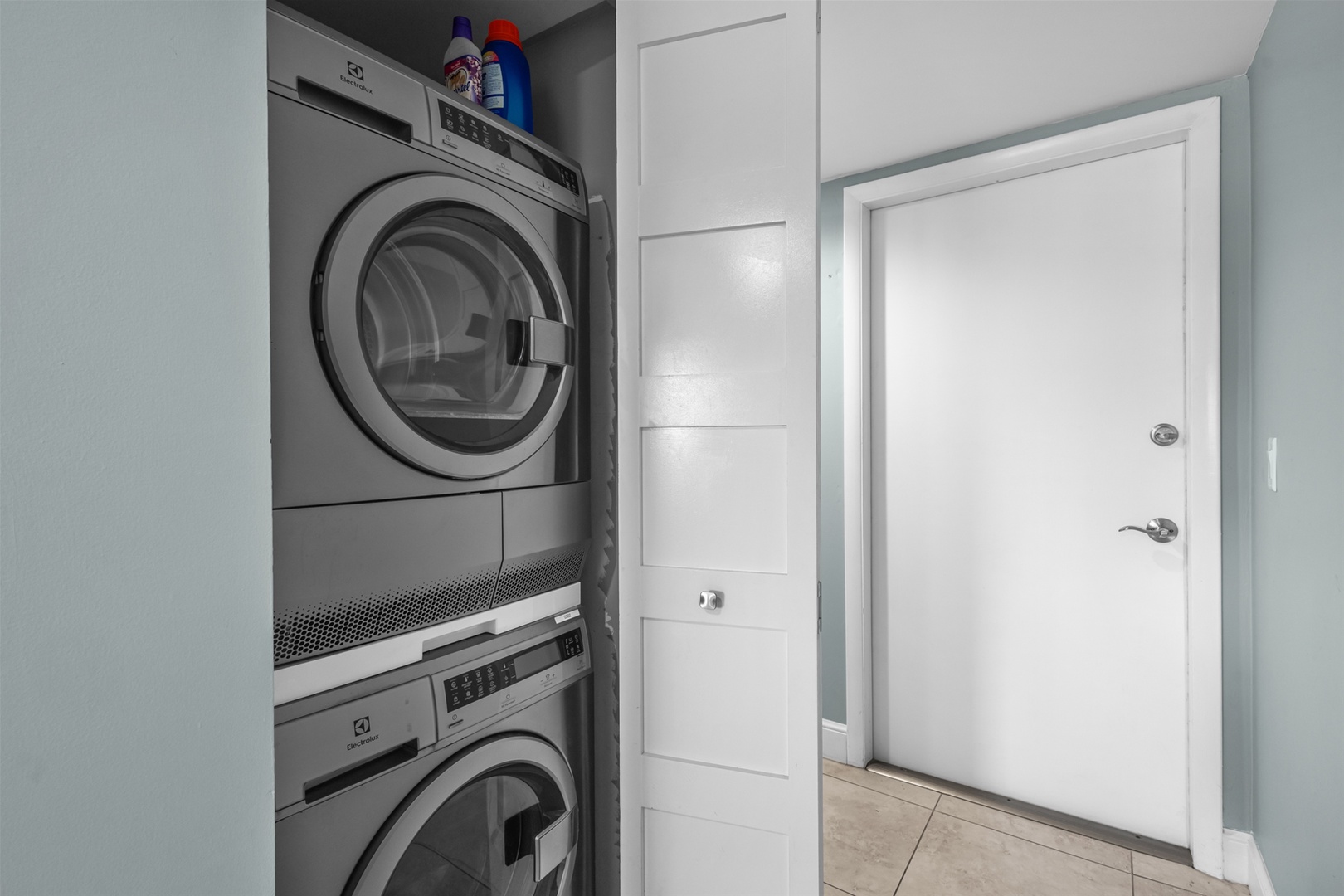 Washer Dryer Closet
