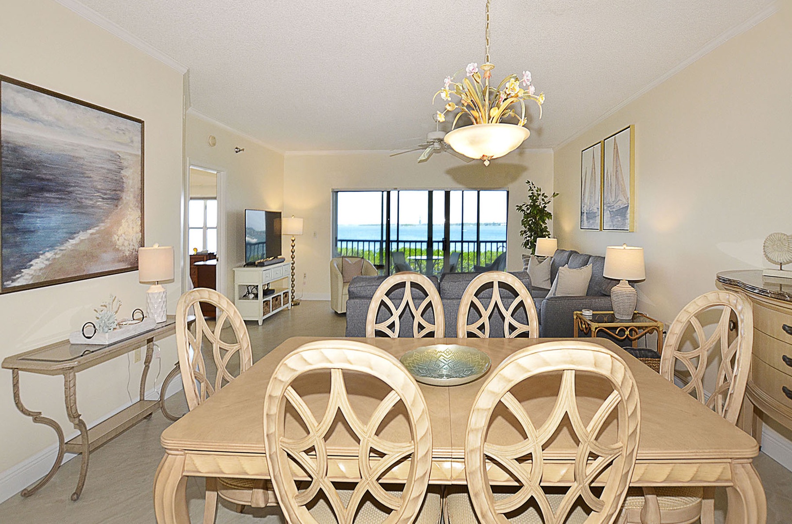 Dining / Living / Balcony