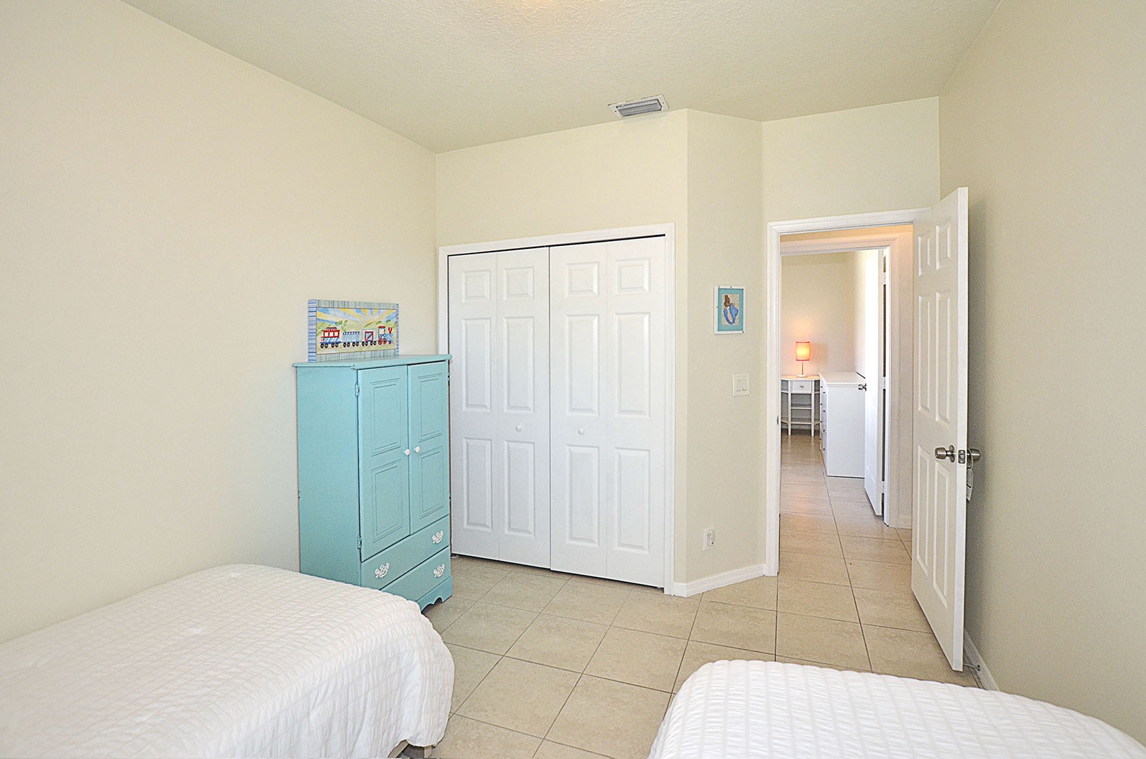 Guest Bedroom #2