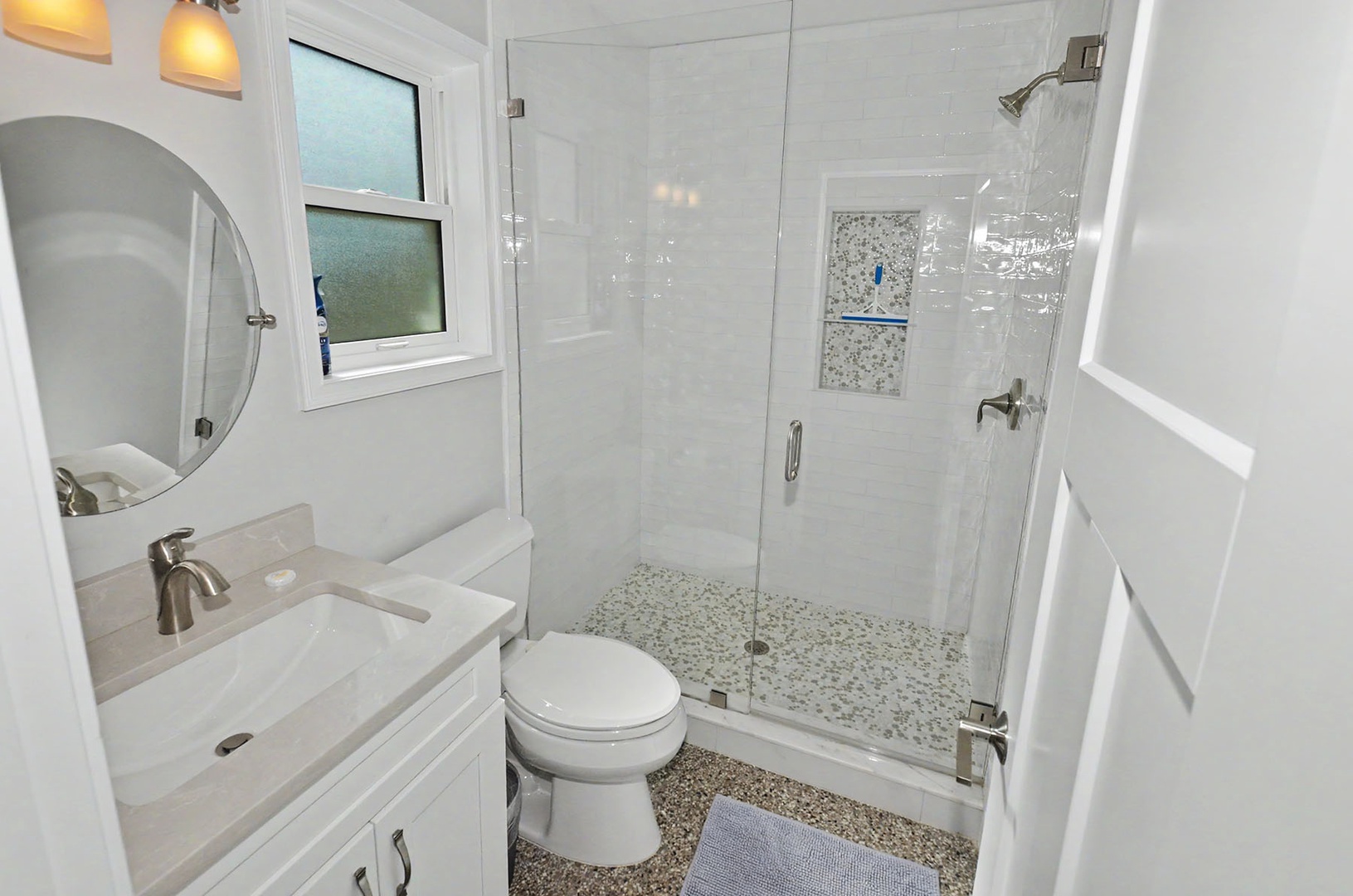 Guest Bedroom #3 Ensuite Bathroom