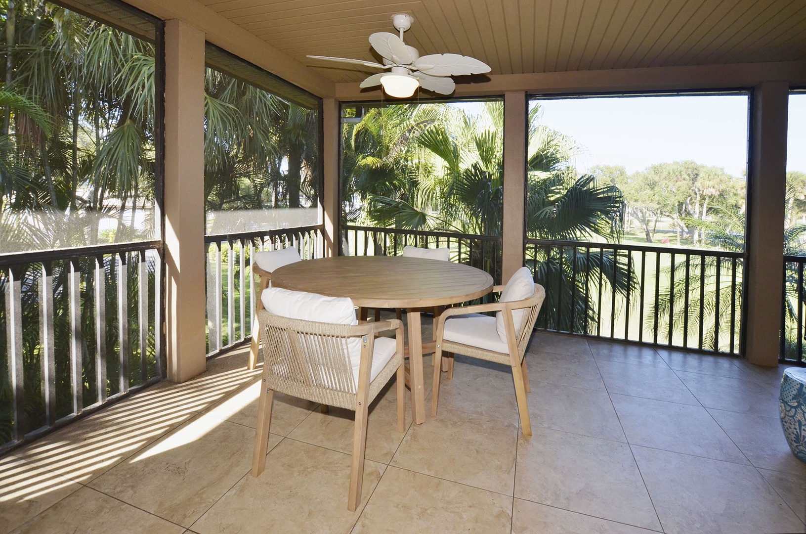 Balcony dining corner