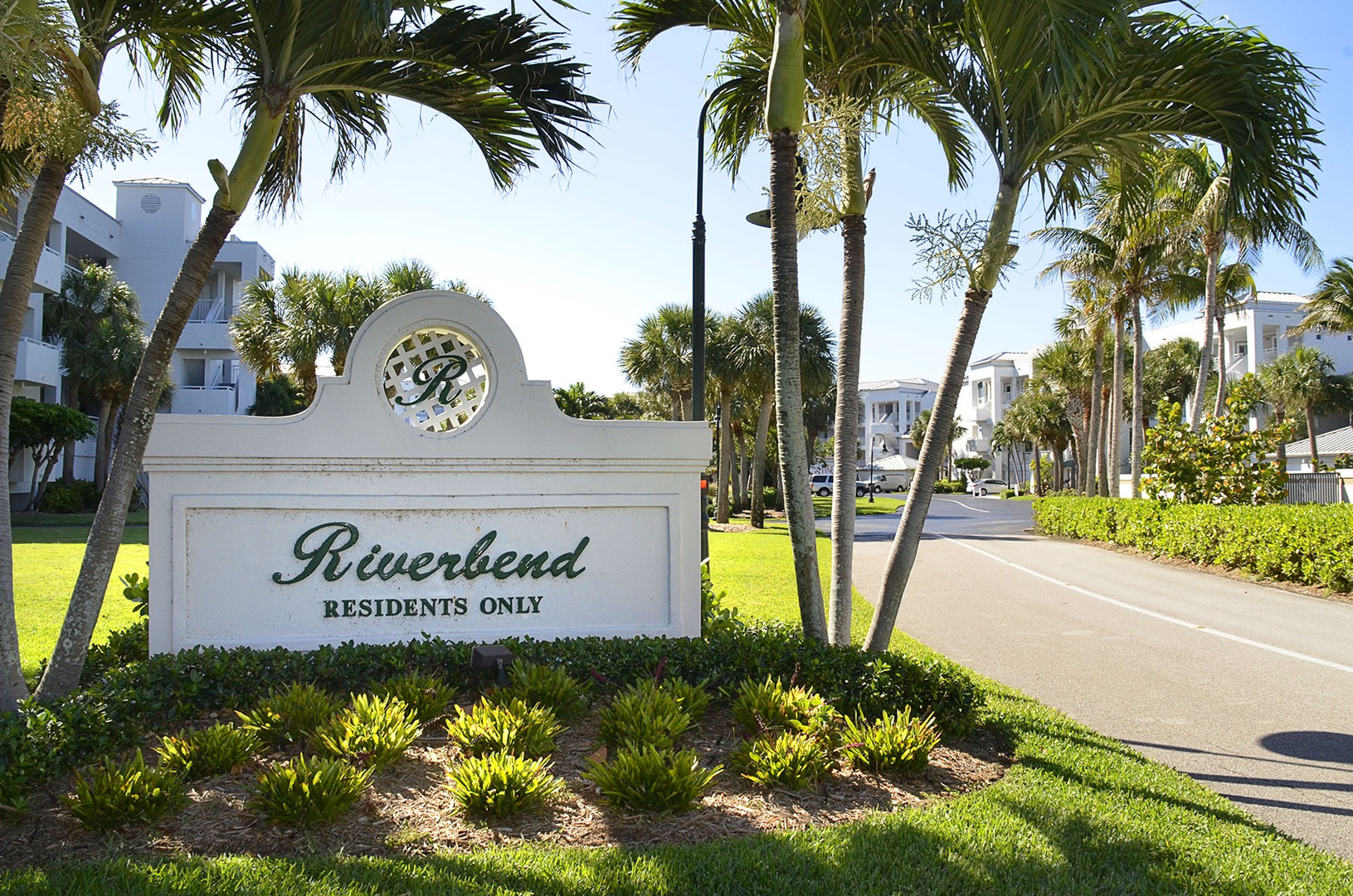 Riverbend Entry Drive