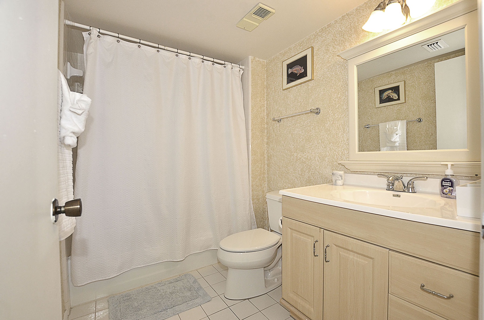 Primary Bedroom Ensuite Bathroom