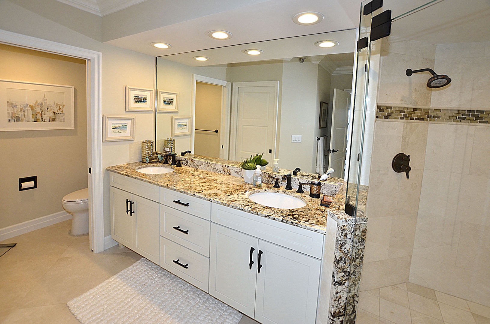 Primary ensuite bathroom