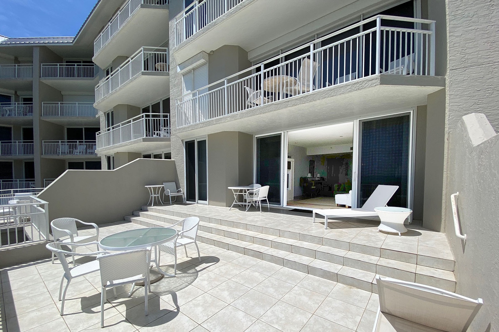 Large private balcony on this floor only