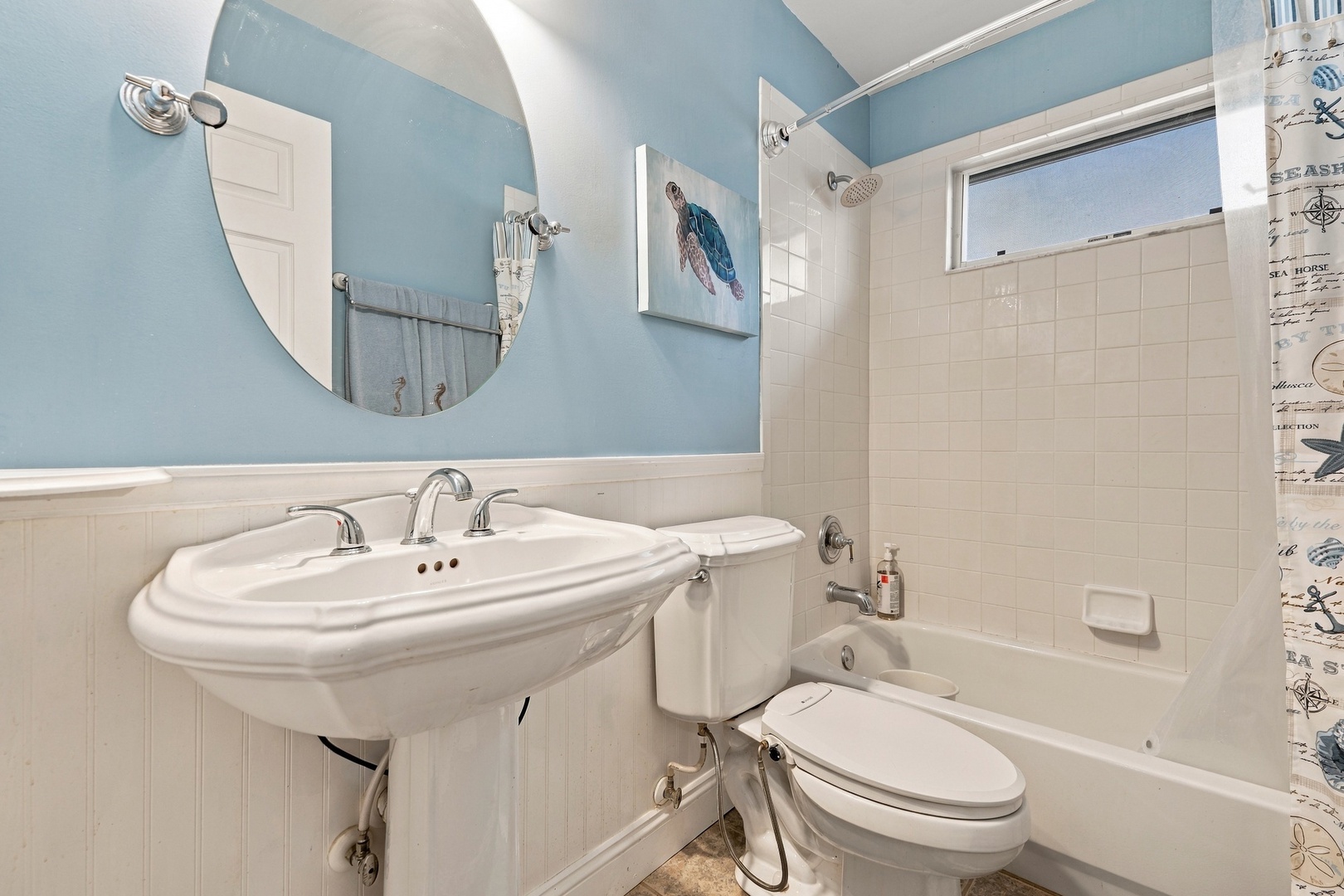 Guest Bathroom with Tub.