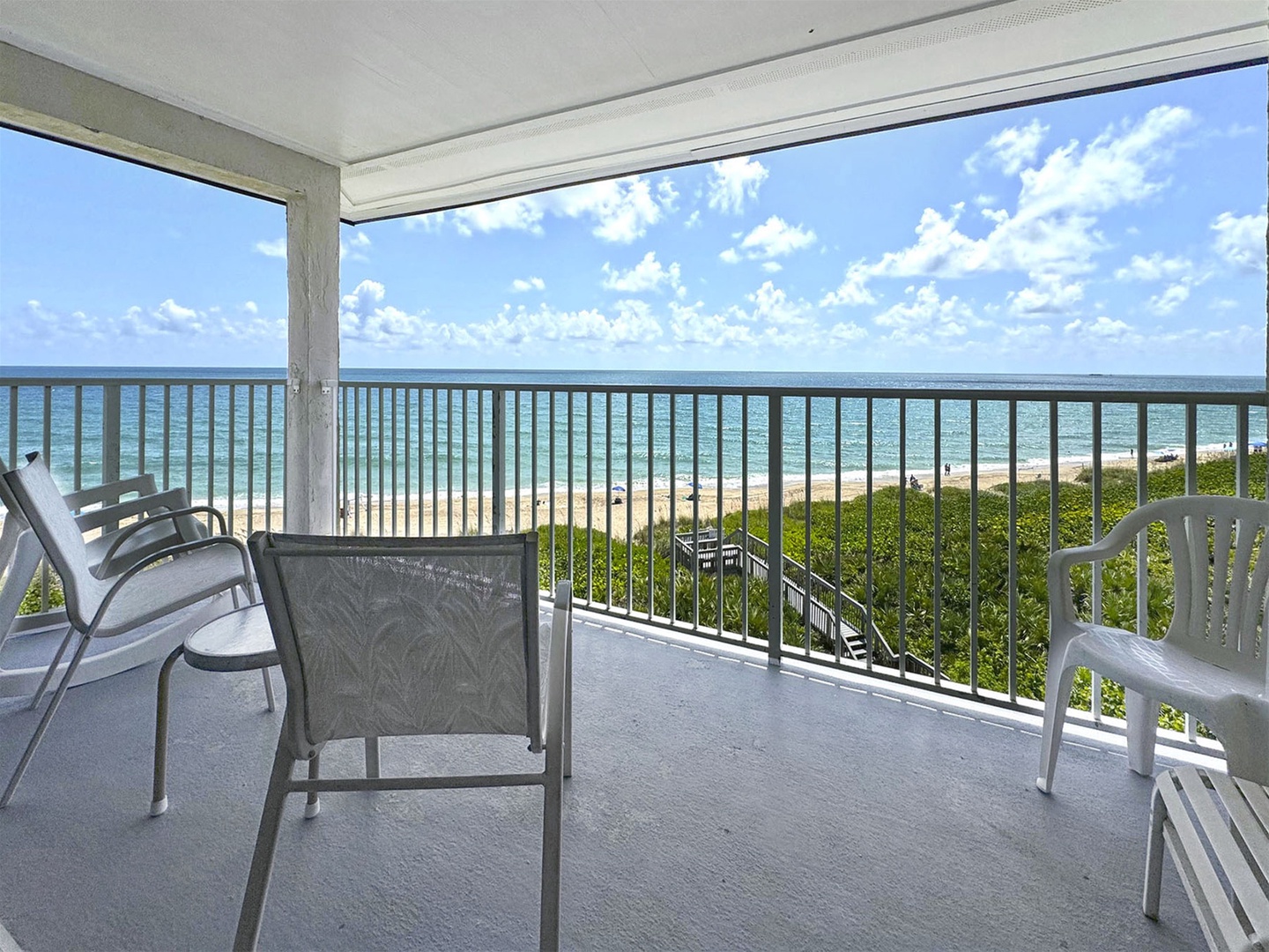 Spacious Balcony with wide oceanfront views!