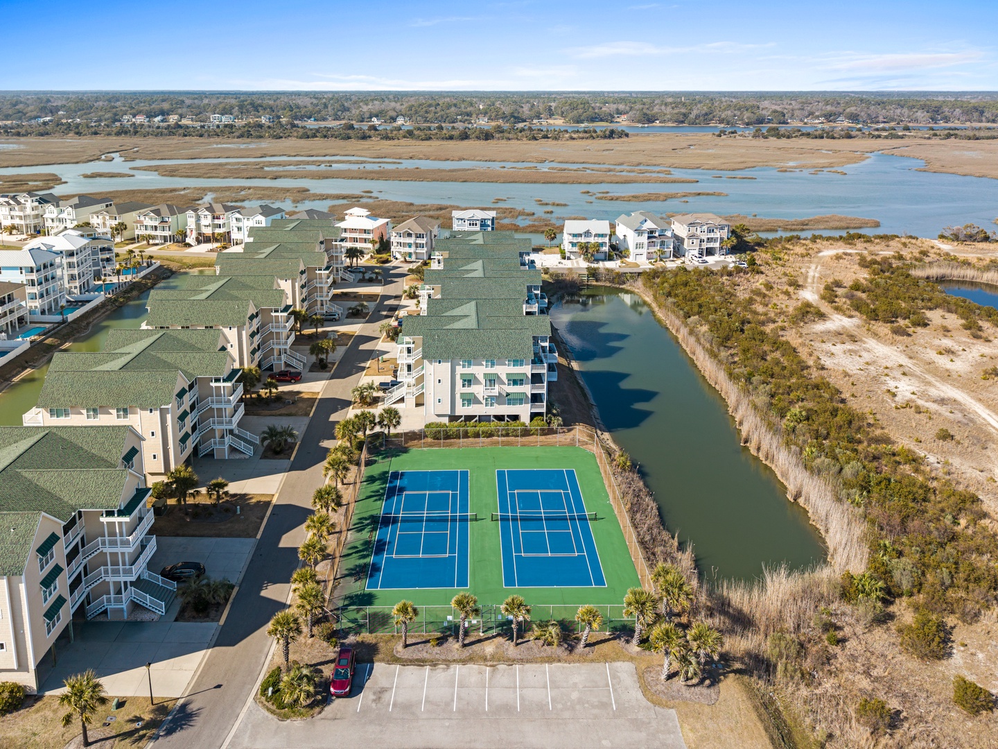 Tennis/Pickleball Court