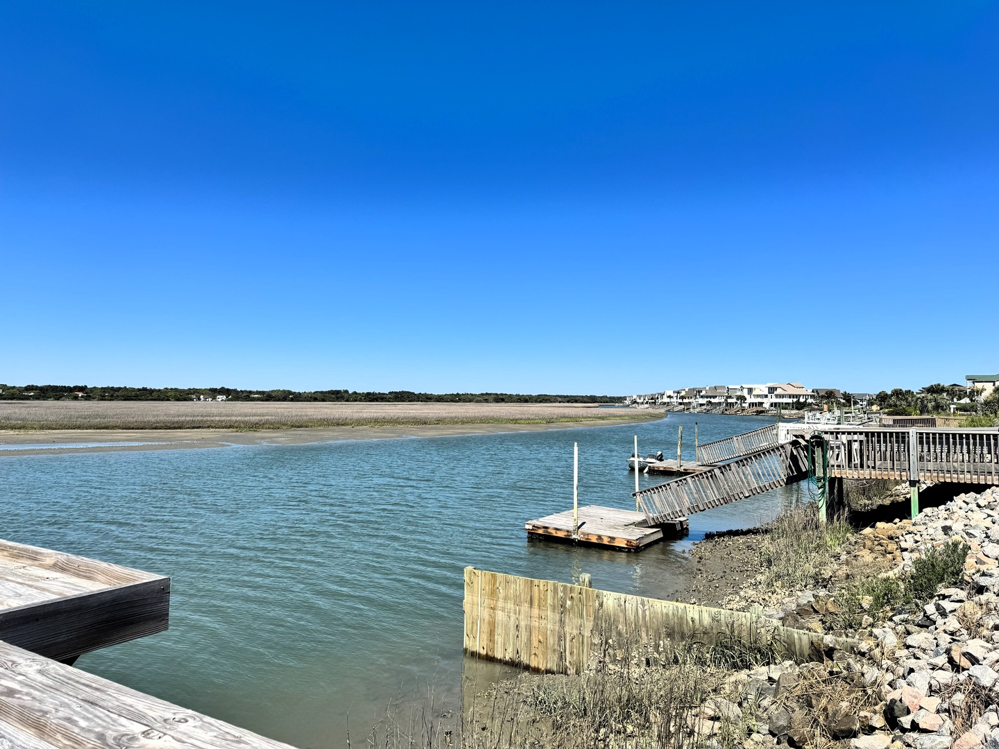 Sound View - Dock Left