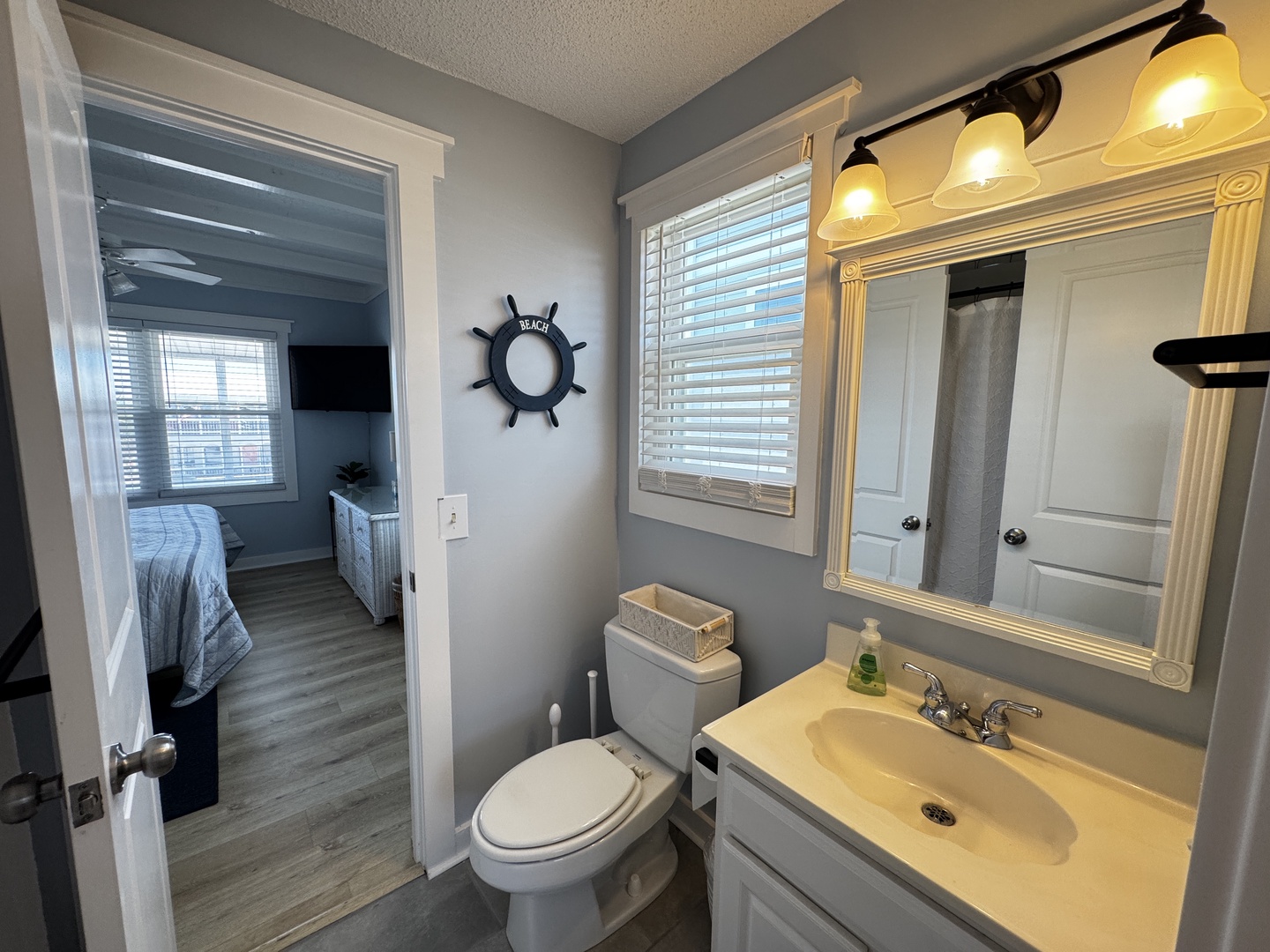 Jack n Jill - Shower Tub