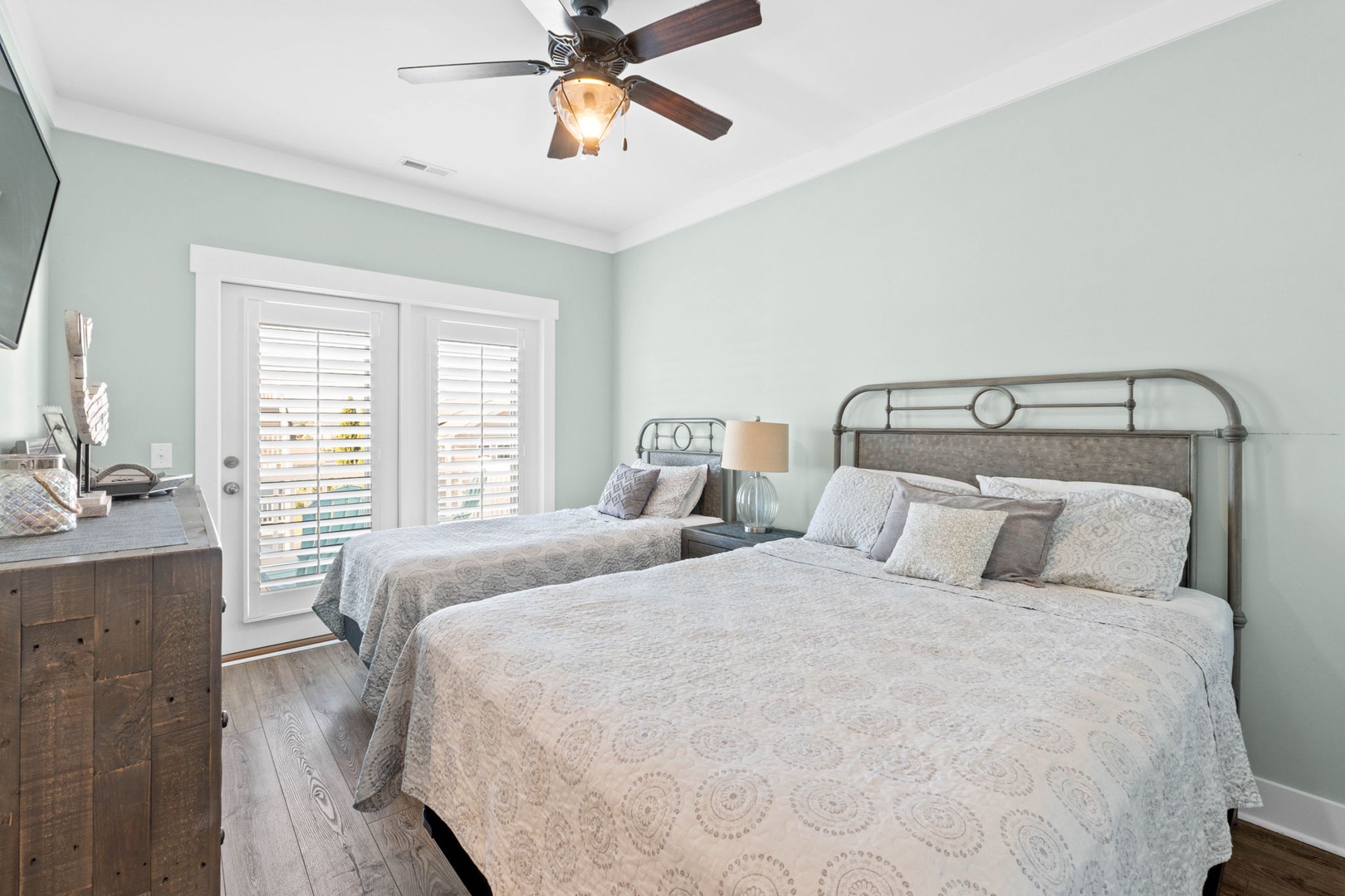 bedroom 5-1 upstairs