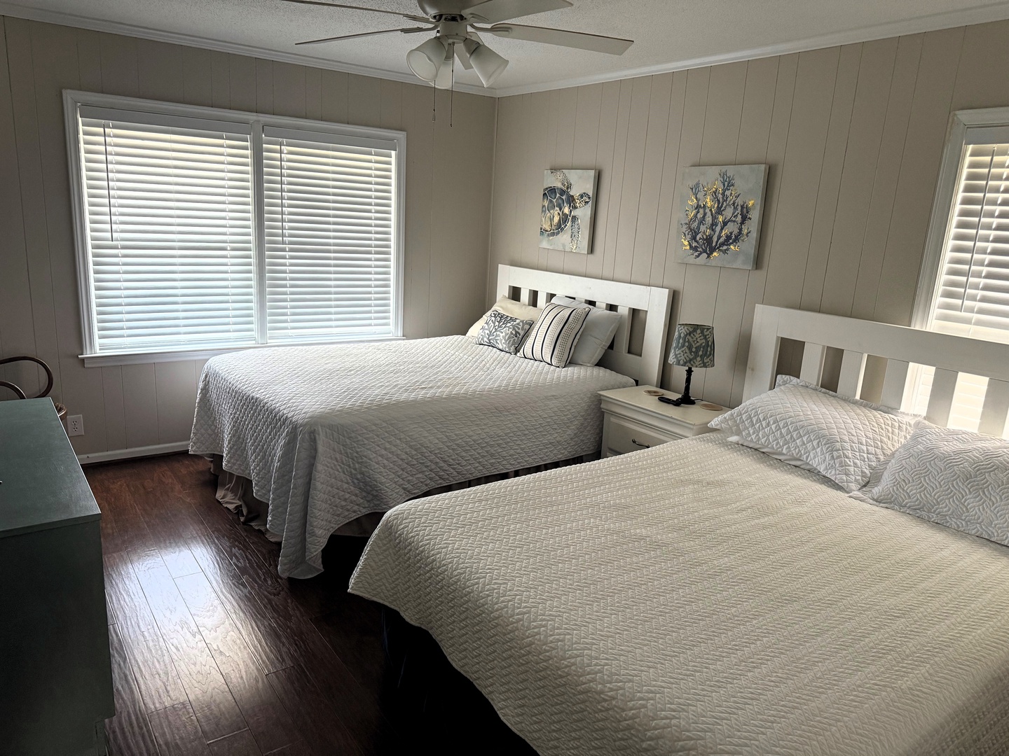 Bedroom 2 Two queens