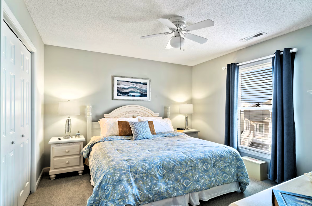 Upstairs King Bedroom