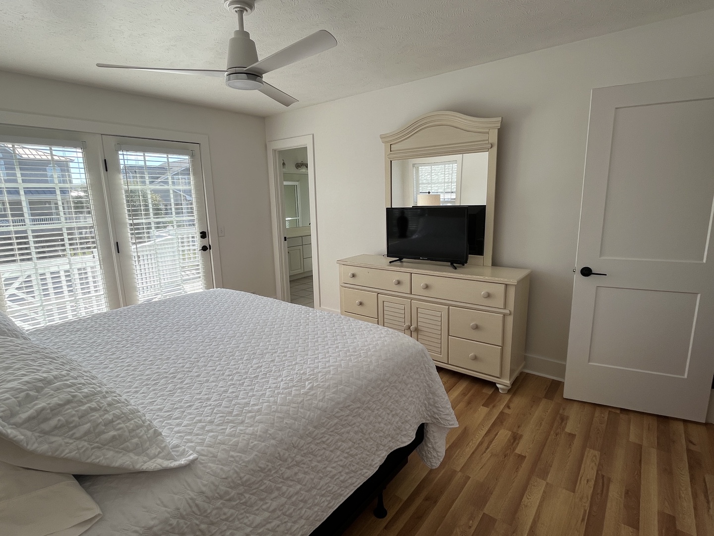 15 - bedroom 1