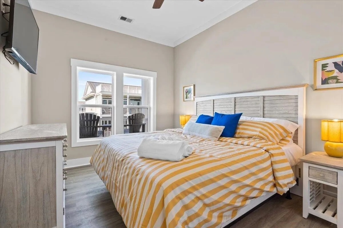 47 - bedroom 2 - second level