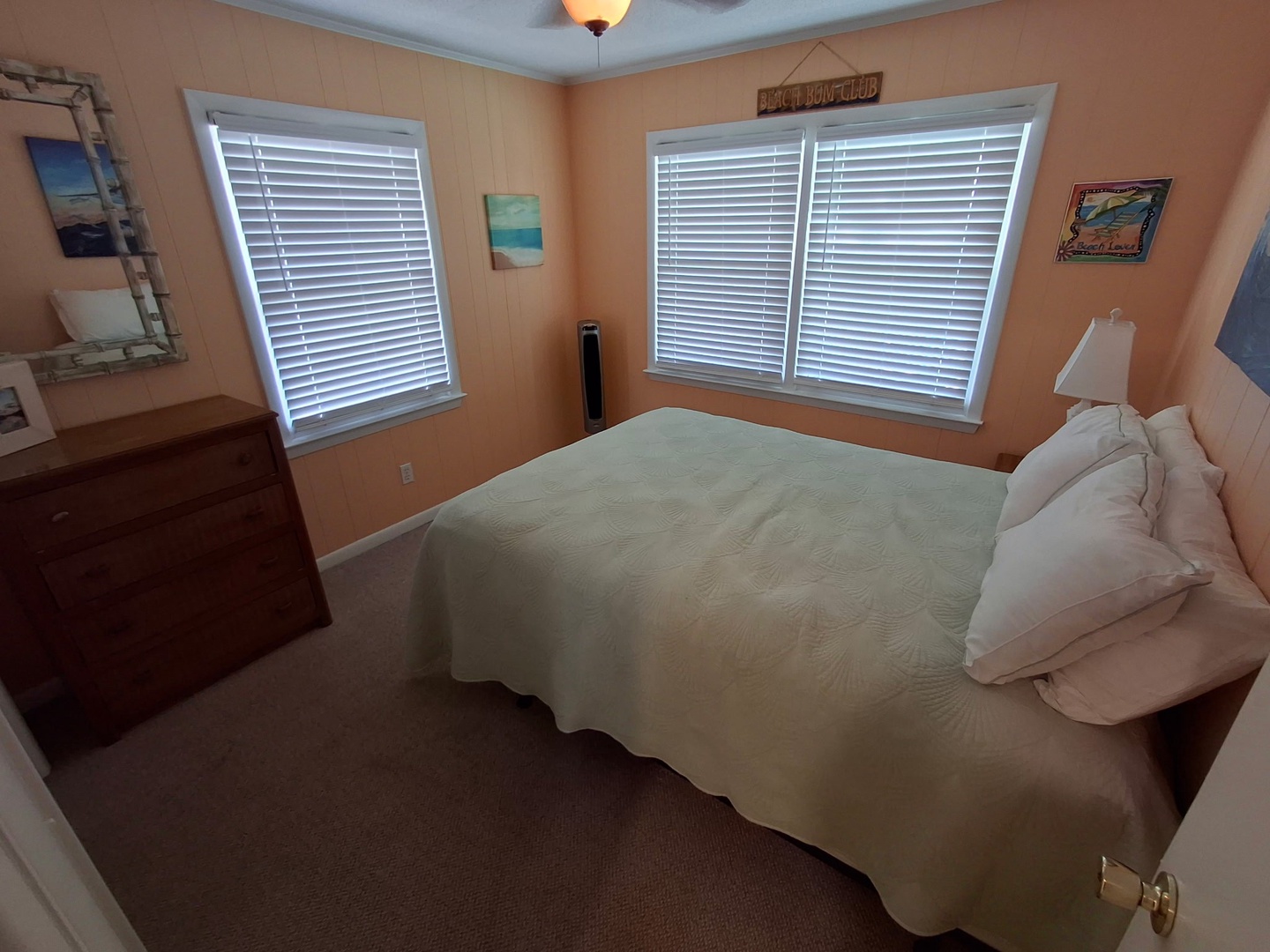 43 - bedroom 1 - queen