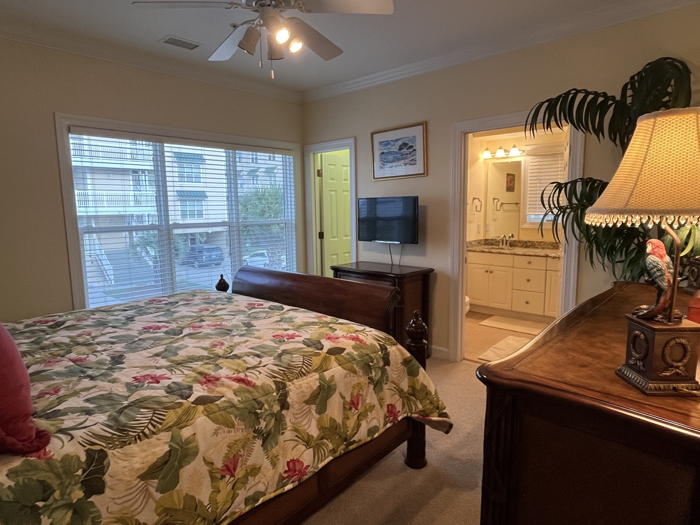 1 - bedroom 1 - king