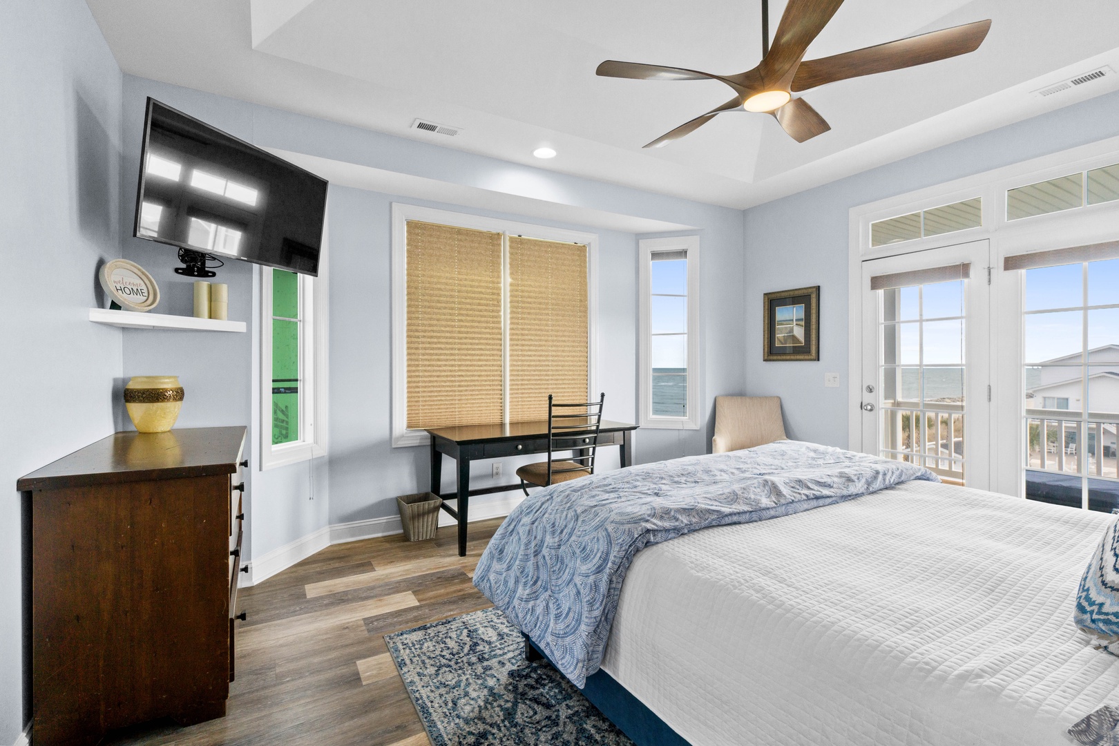 Upstairs Bedroom 3-3