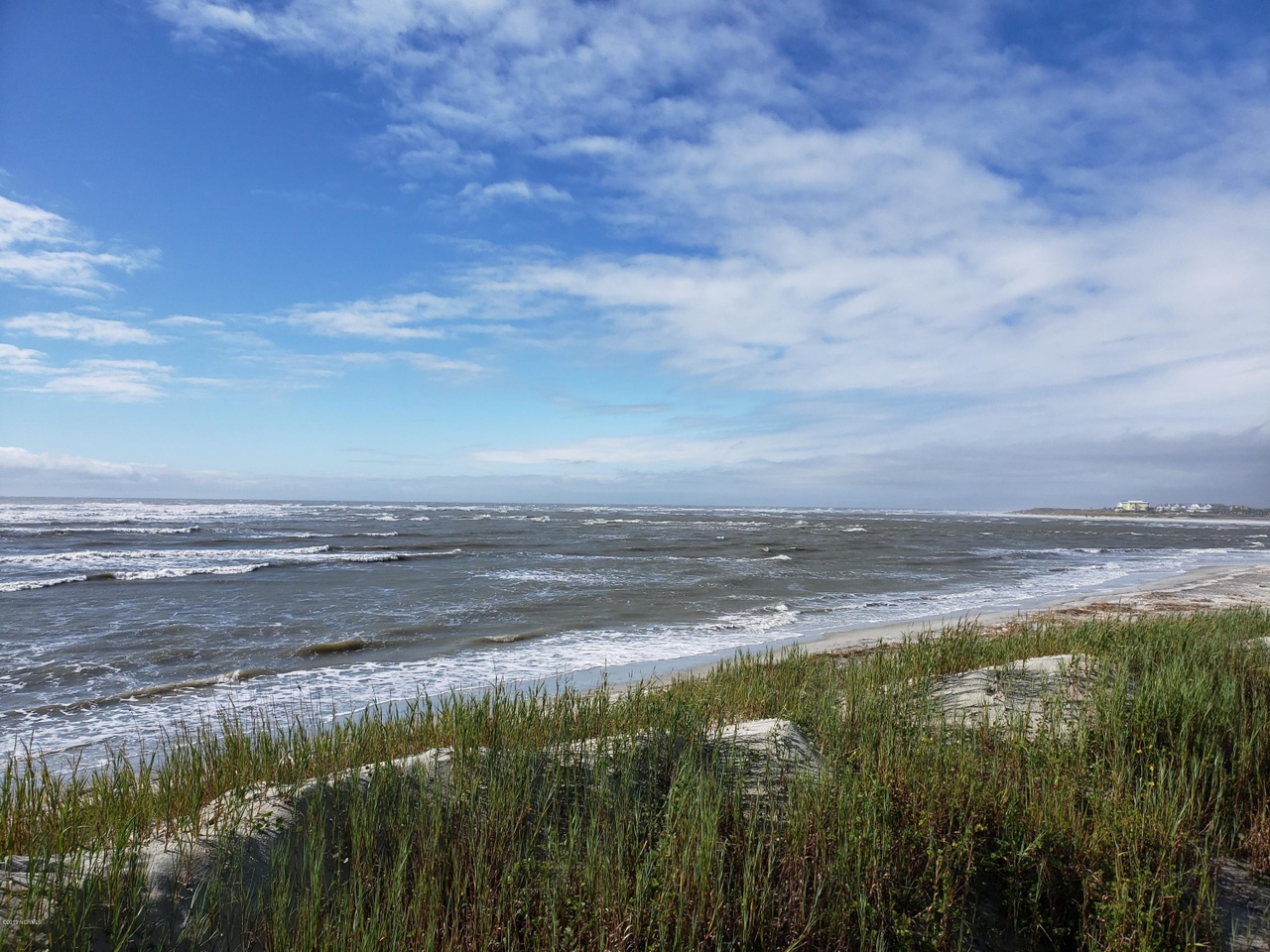 47 view of ocean from gazebo