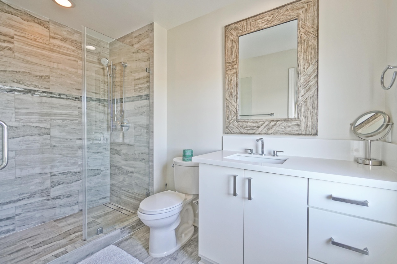 32 bedroom 4 private bath