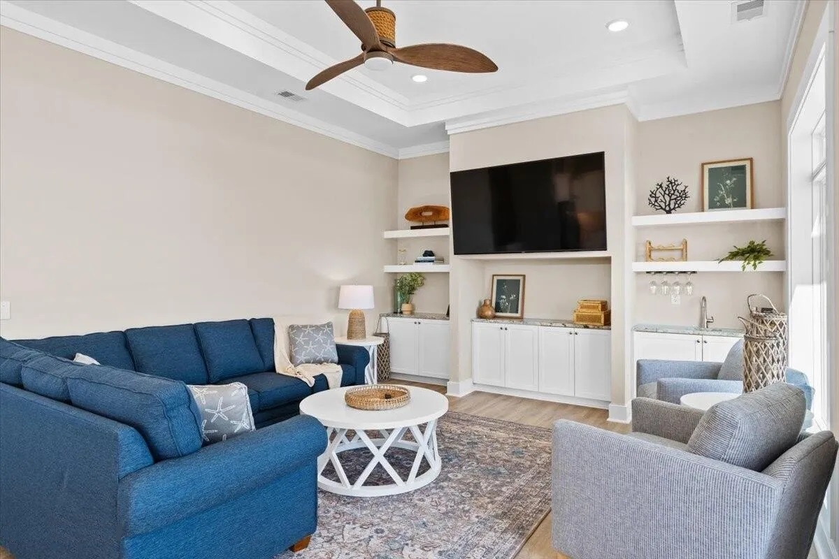 23 - living area second level