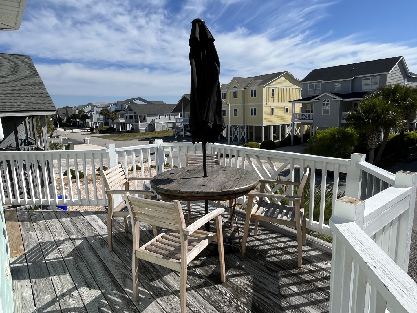 41 - roadside deck