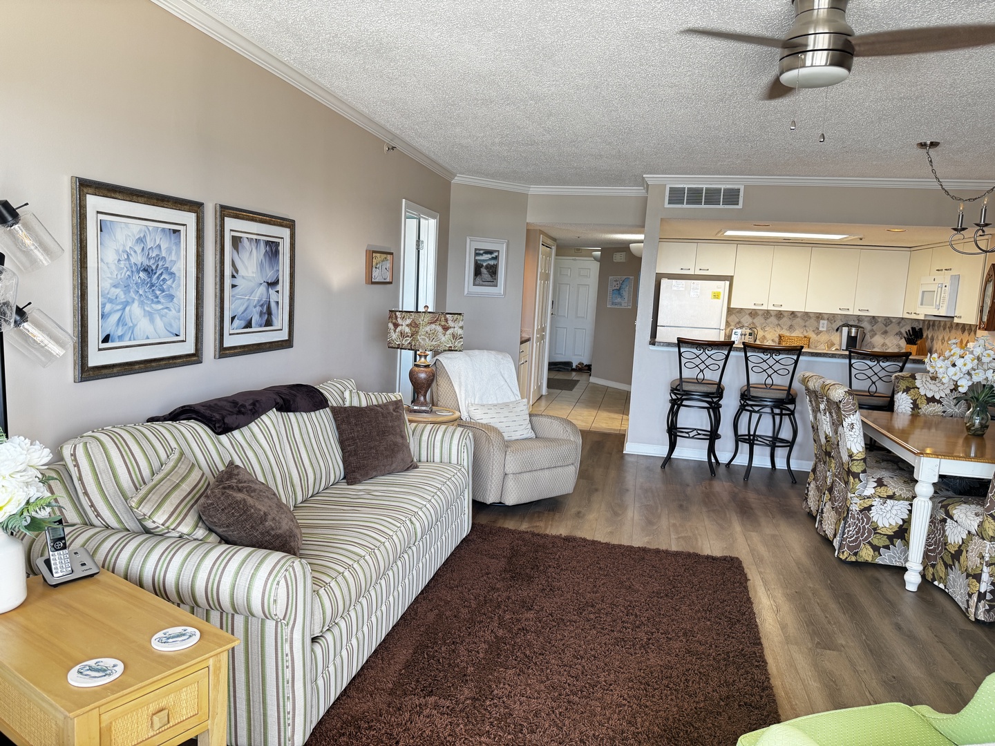 Living Room 3