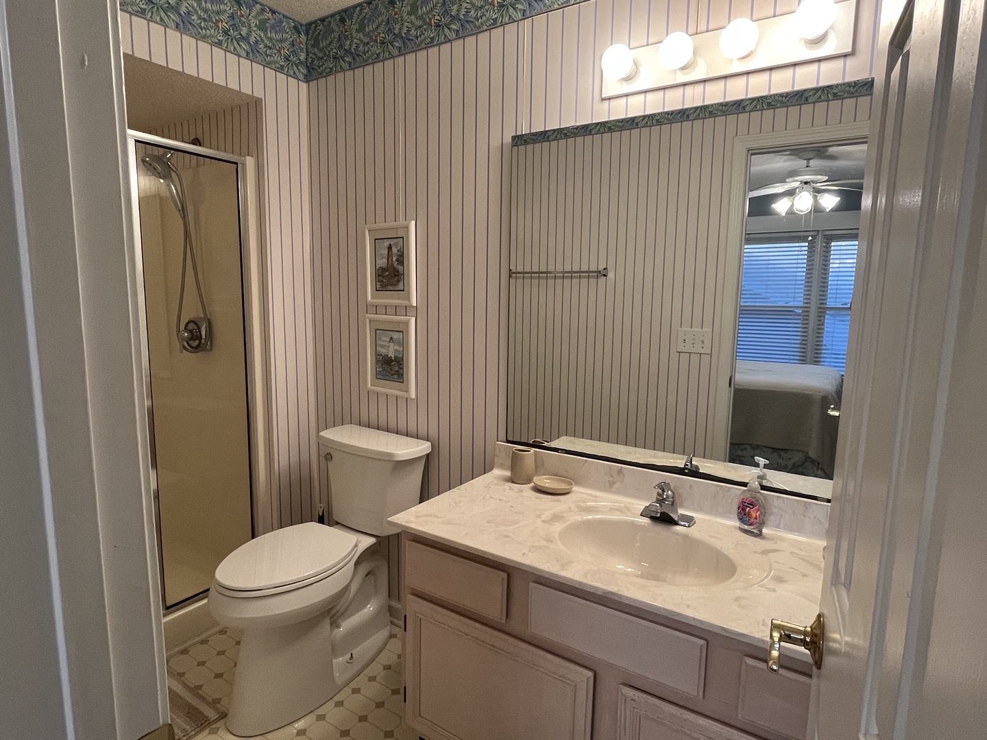 bedroom 3 private bath