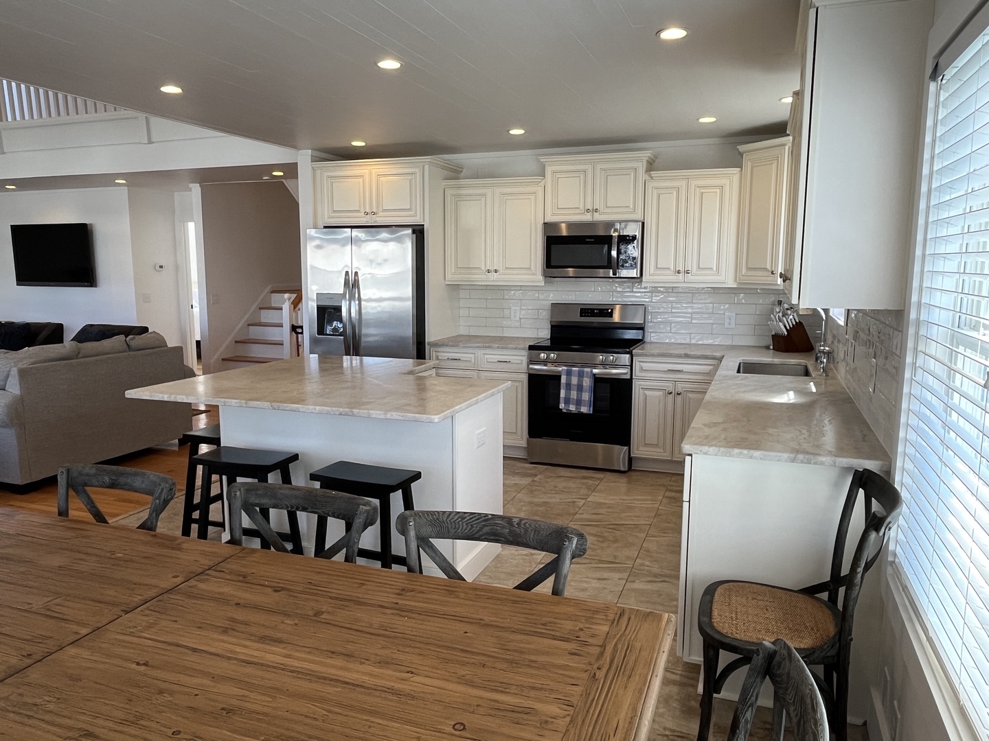 12 - kitchen