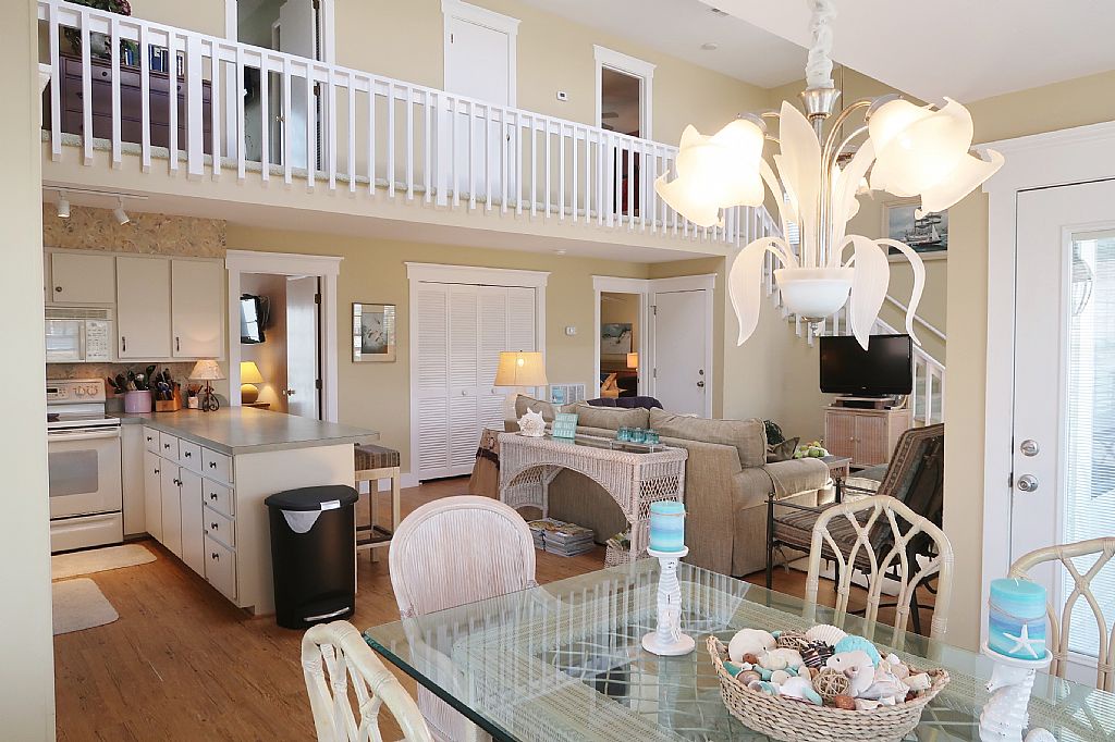 12 - dining - living