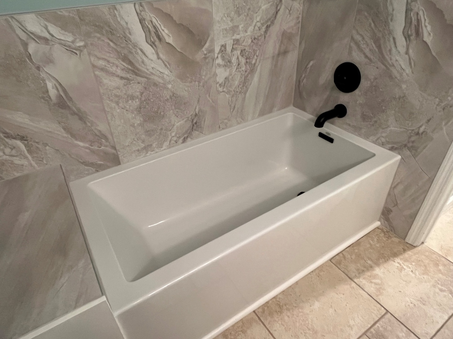 2 - master bath tub