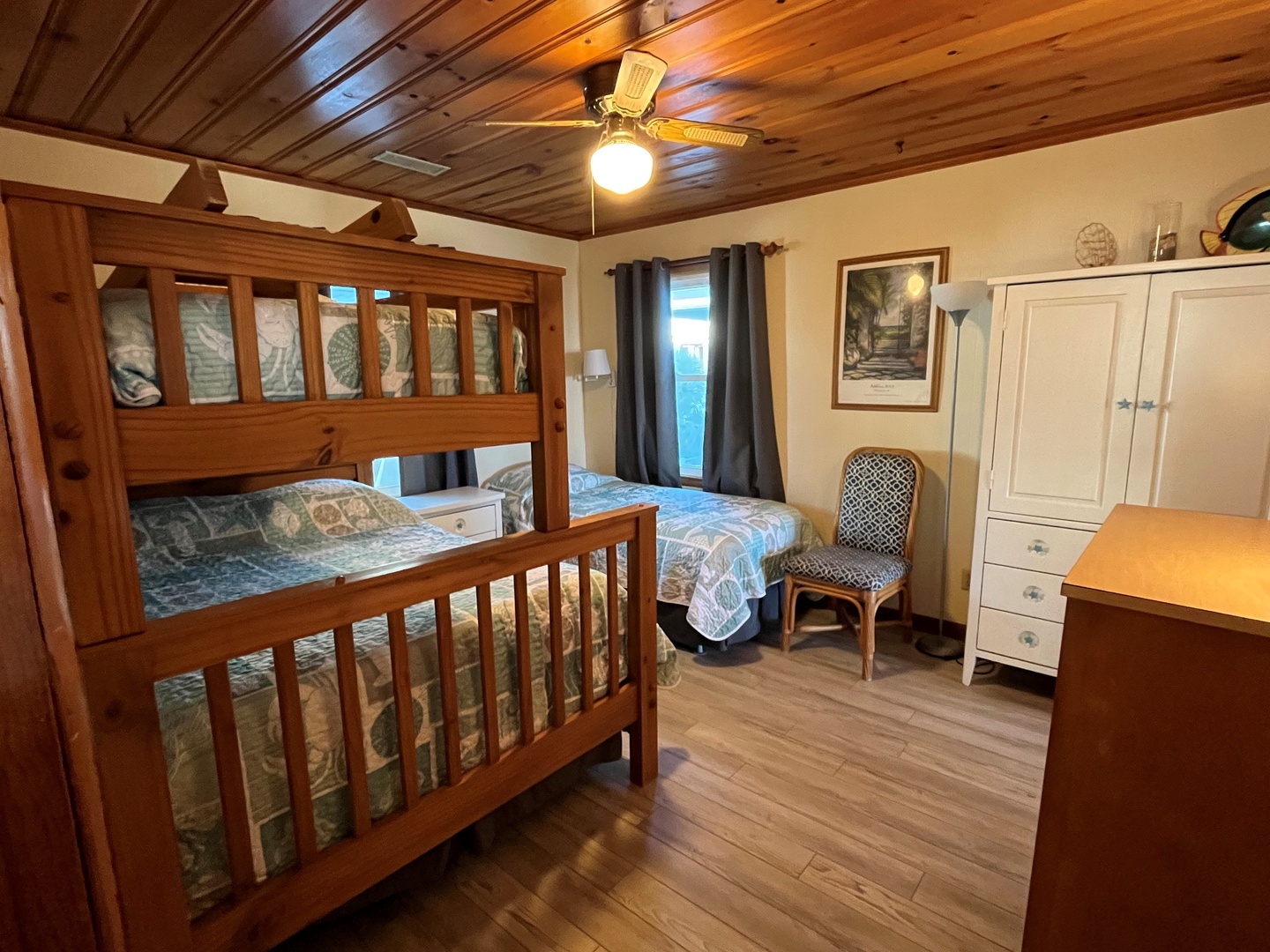 31 - bedroom 2 bunk room