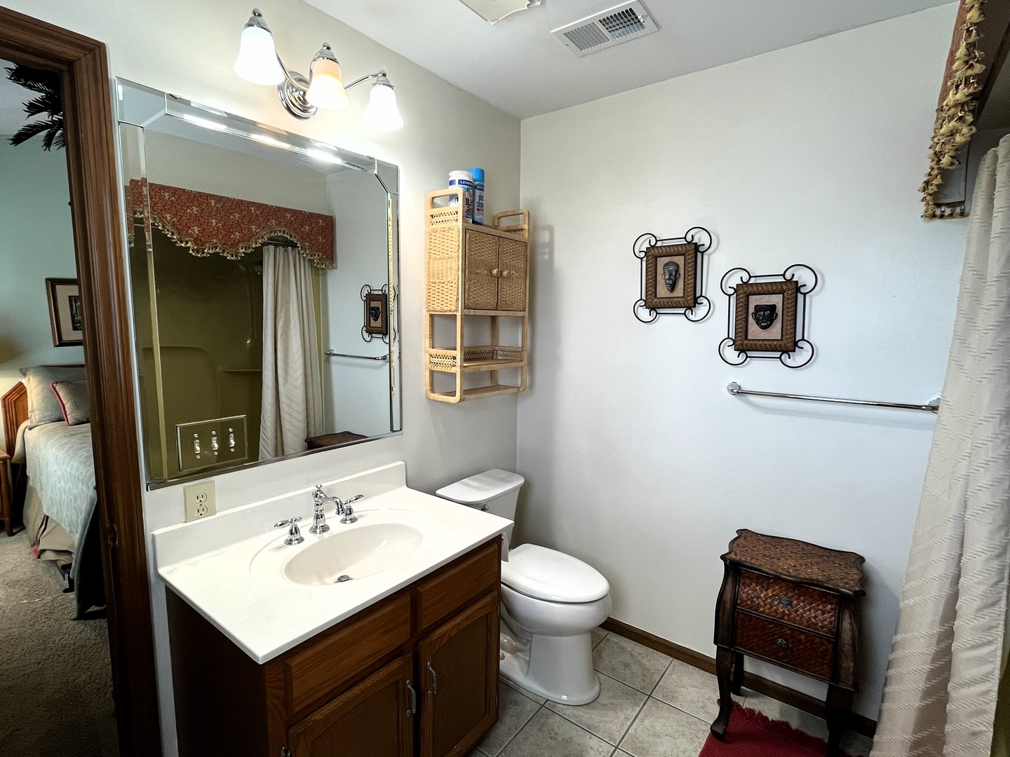 bathroom 2 upstairs shared between bedrooms 3 and 4