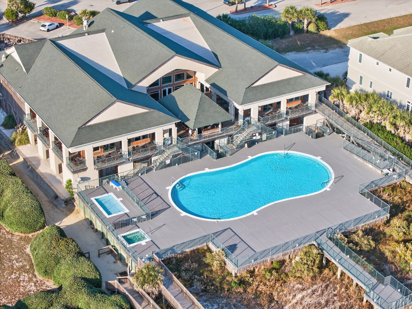 Islander Resort - Pool 2