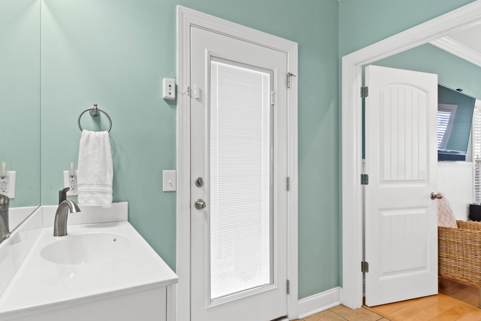 Bathroom - Jack N Jill to living area and bunk room