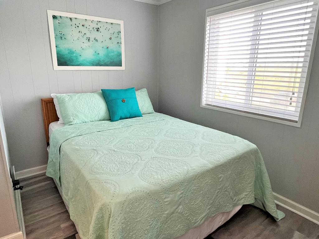 Bedroom 2 - Queen