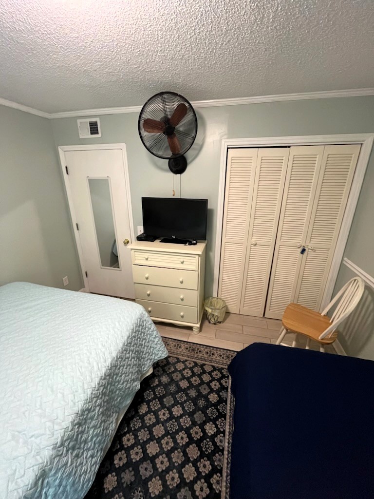 Bedroom 2-3